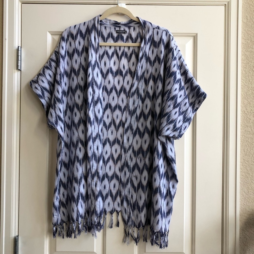 Earthbound Trading printed kimono